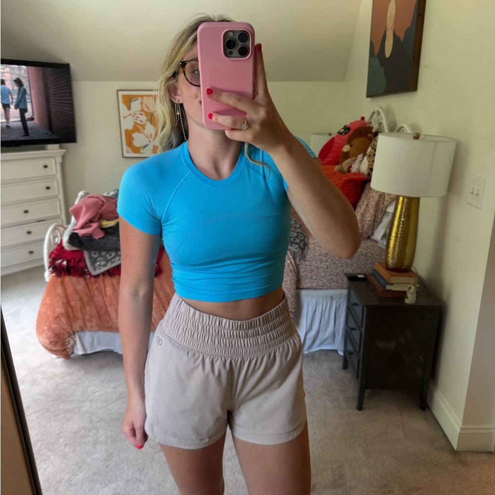 lululemon athletica Blue Crop Top